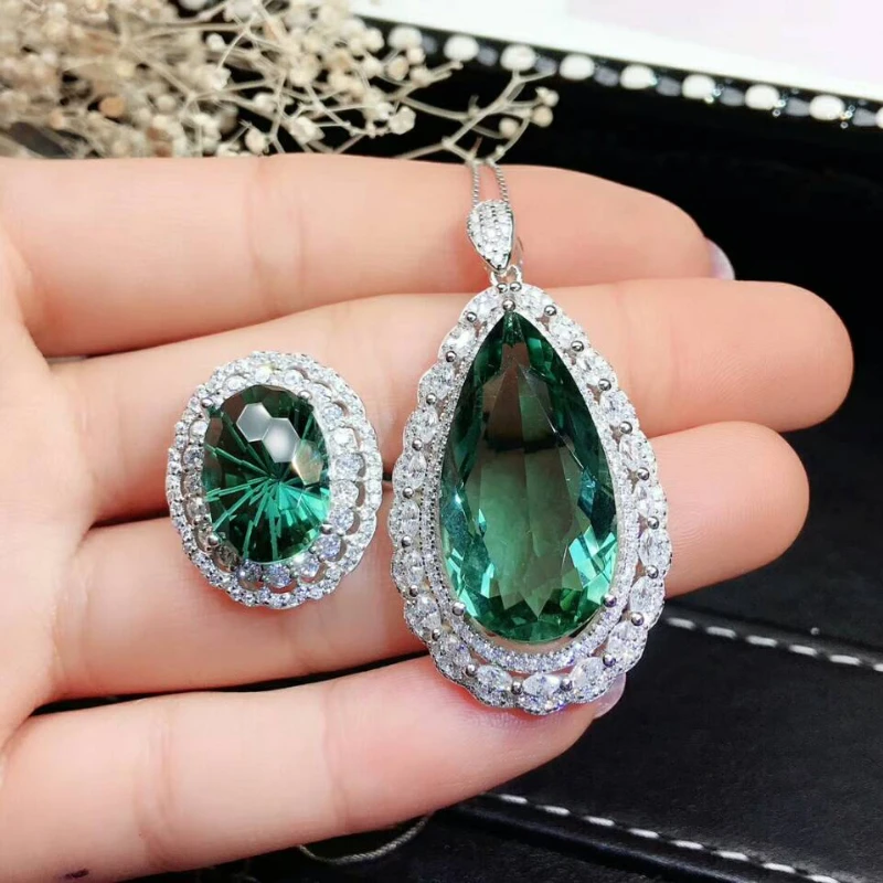 Top Sparkling Natural Brazilian Green Crystal Jewelry Set Real 925 Sterling Silver Ring Necklace Exquisite Siut Wedding Jewelry