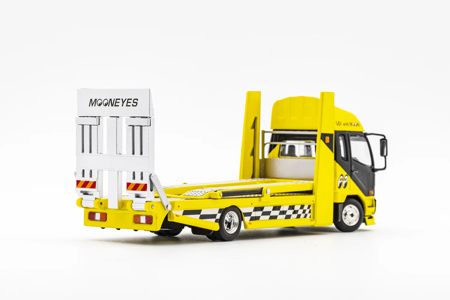 GCD 1:64 Fuso Fighter Mk2 FK 2017, поднятые двухэтажные буксировочные установки HKS, литая под давлением модель автомобиля (art.: 3920caaa342d0) - 3920caaa342d0