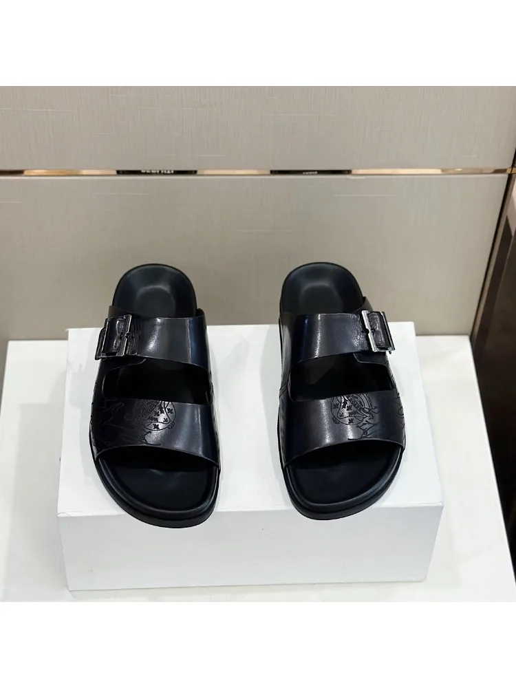 Мужские тапочки с узором и пряжкой из воловьей кожи ассиметричным рисунком