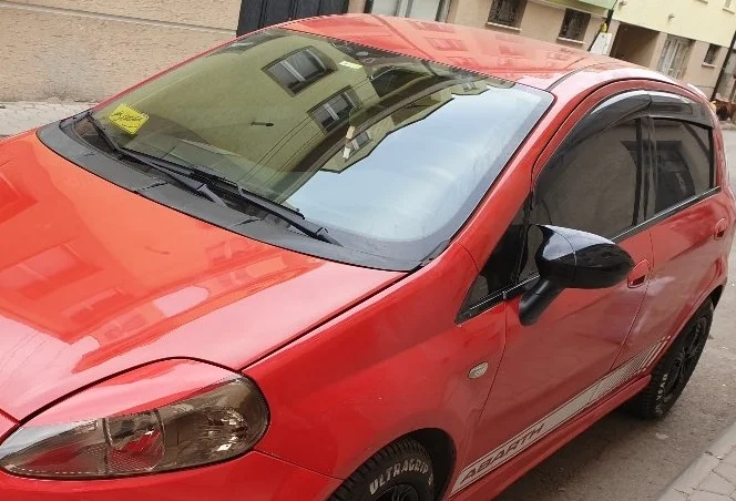 

FIAT PUNTO 12-18 летучая мышь Бэтмен зеркальный чехол пианино черный