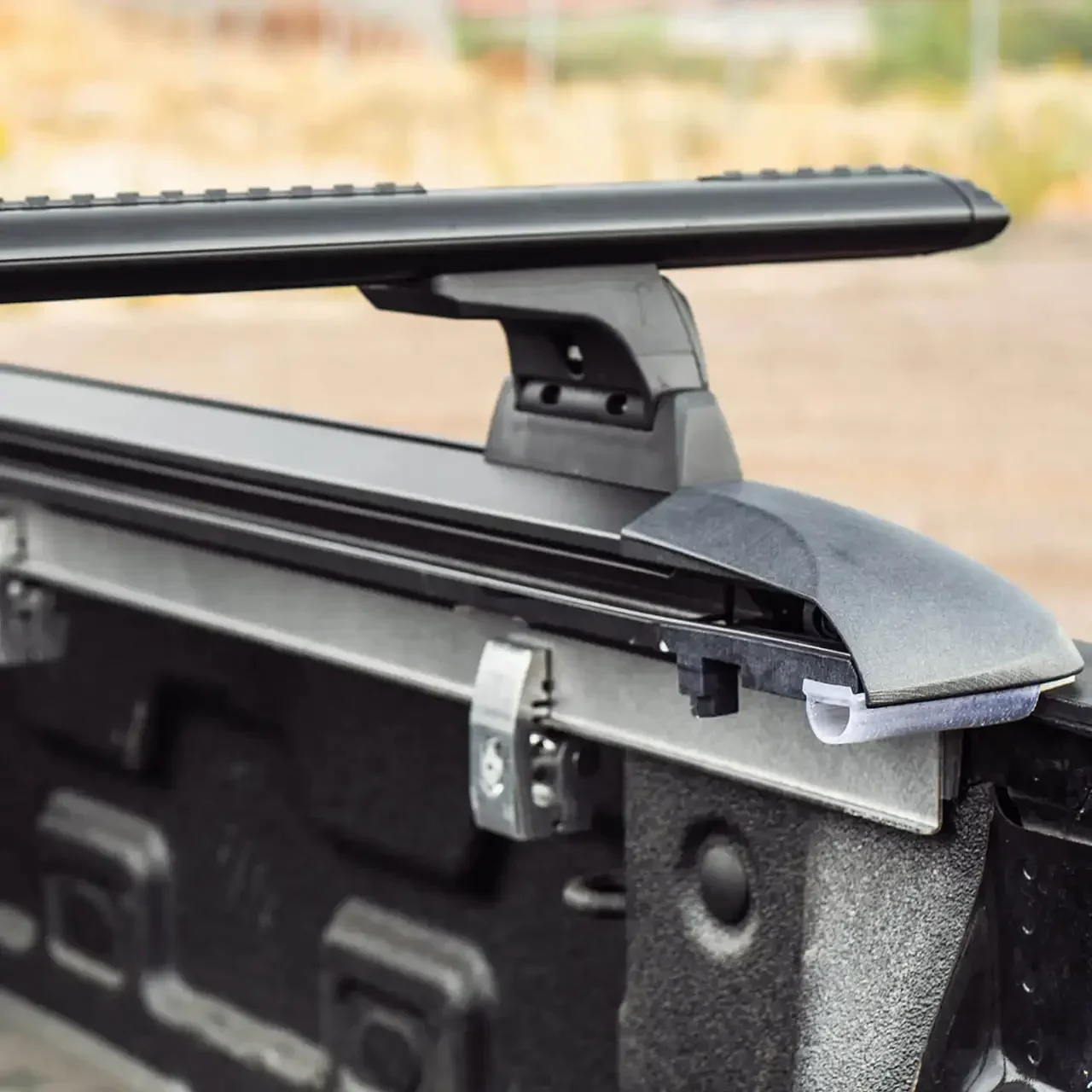 Чехол на кровать пикапа алюминиевый чехол для рольставней электрический