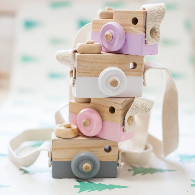 

Pine Wooden Camera Mini Play Wooden Camera Toy Handmade Cute Wooden Camera Boys Girls Neck Hanging Camera Portable