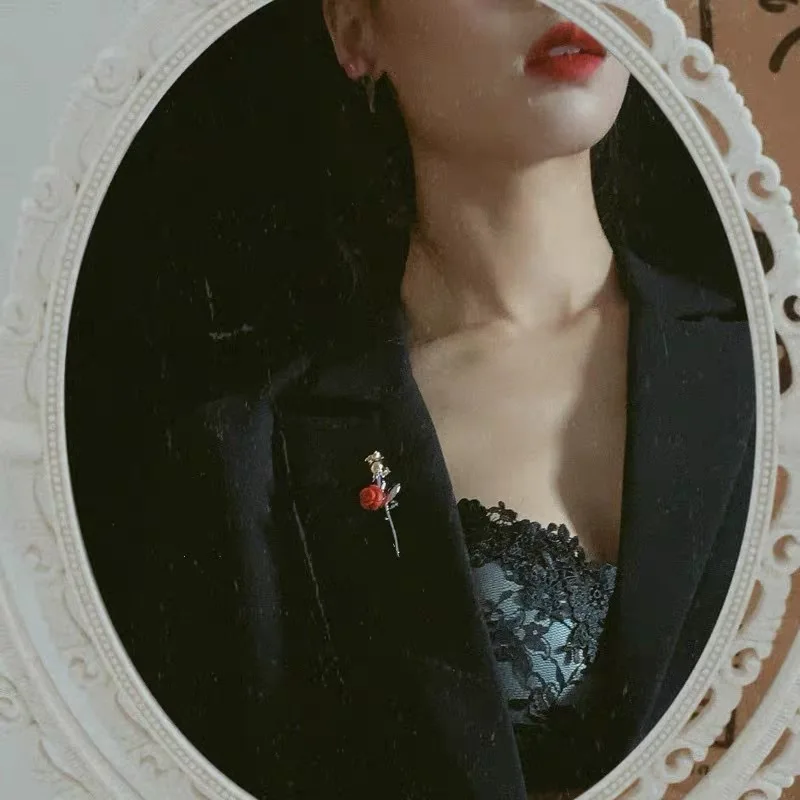 

Rmantic брошь в виде Розы модная Высококачественная Ретро Милая брошь на булавке костюм 2022 новинка подарок для пожилых одежда Оптовая Продажа ...