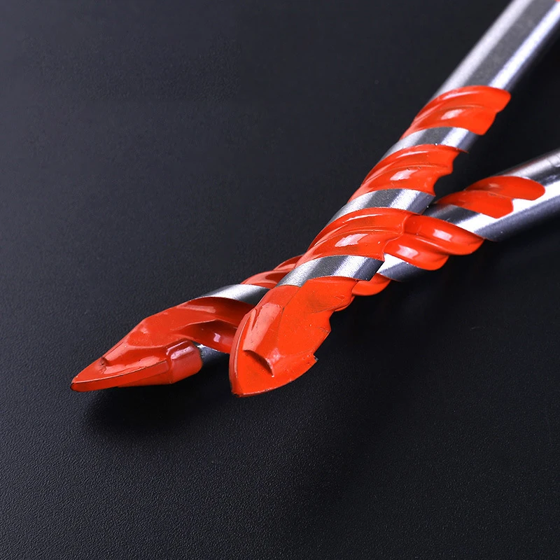 Рисунок 4 - треугольные твист-сверла для тонкой