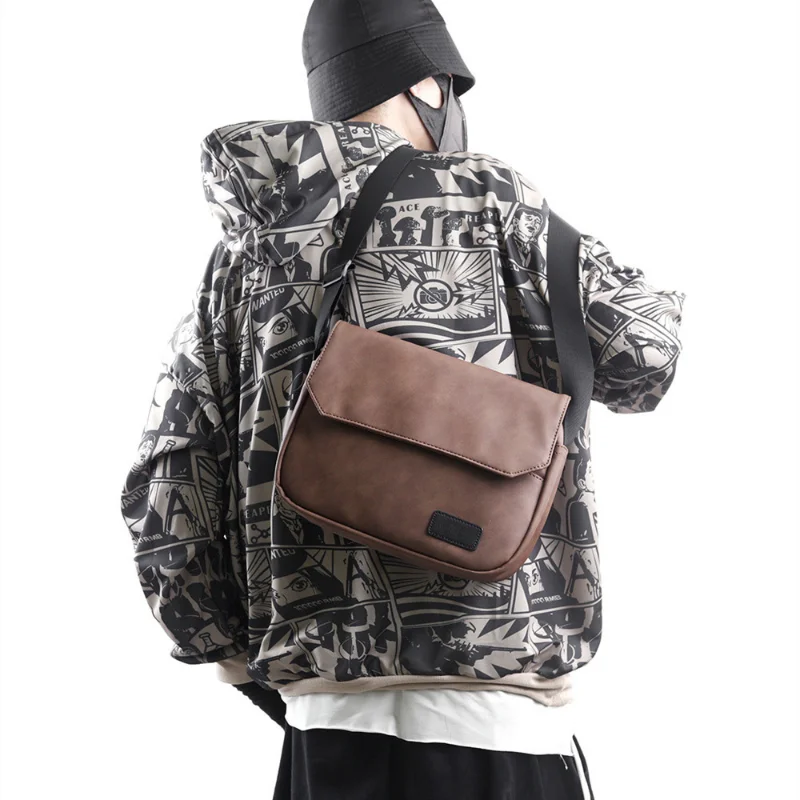 Men's Casual Shoulder Bags Retro Style Messenger Bag PU Leather Crossbody Bags Japanese Tooling Minimalist Shoulder Bags for Men