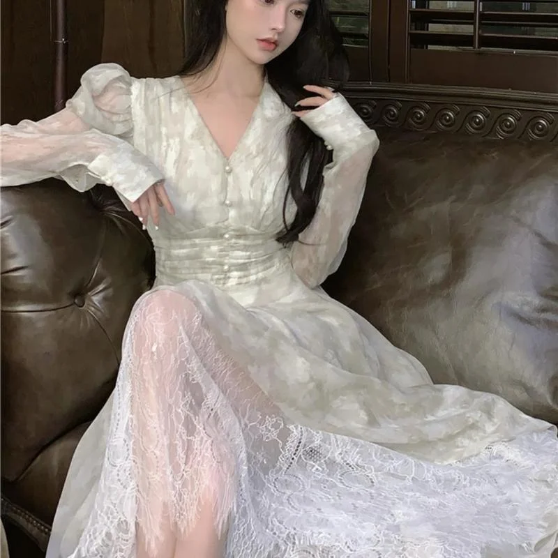 

French Dress Retro Women Summer Fairy Beach Dress 2022 New Long Sleeves Irregular Sexy Lace Patchwork Niche Texture Long Dresses
