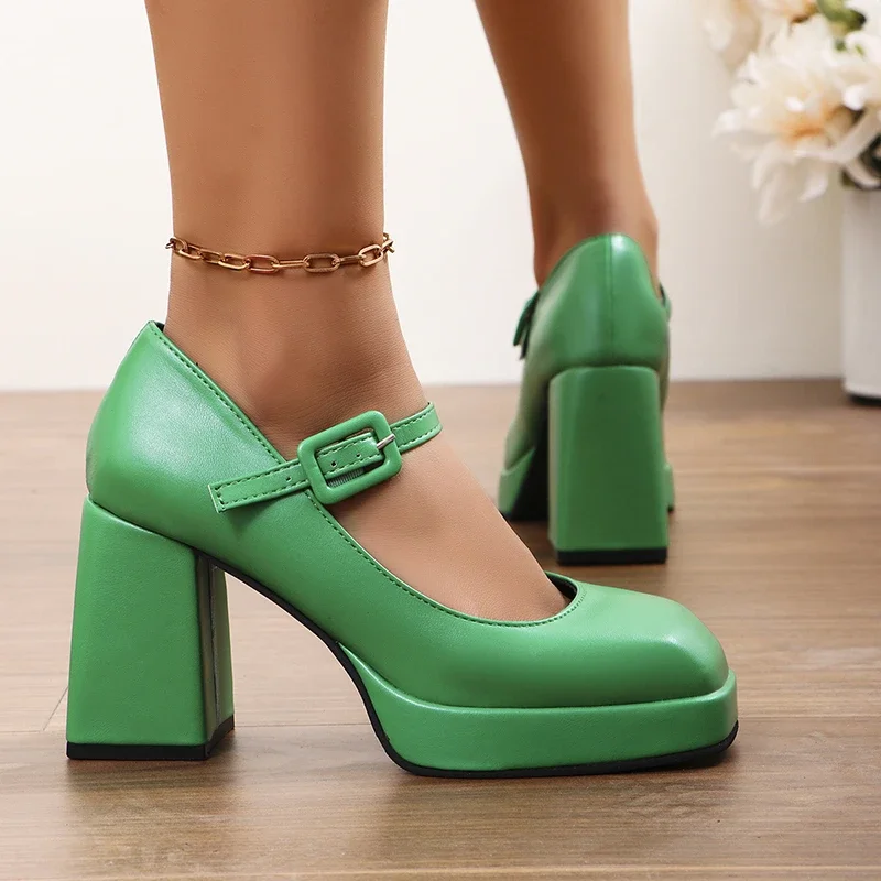 Женская обувь для косплея Мэри Джейн на квадратном каблуке Весна-Осень Глянцевая