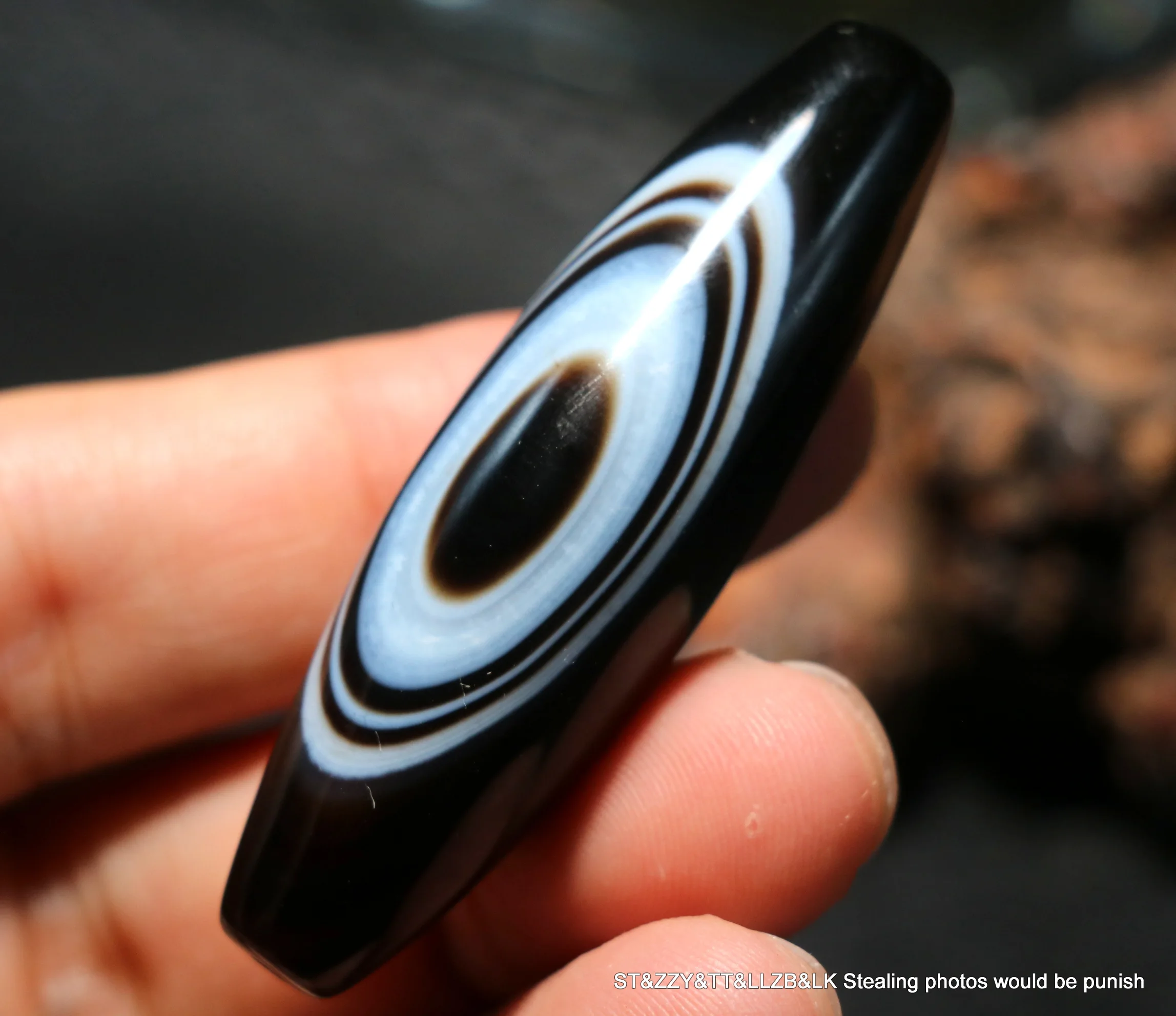 Tibetan Old Agate DZi Bead Pendant 5A