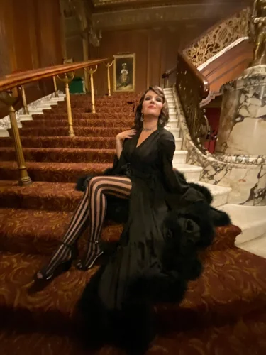 Women's Feather Bridal Robe Wedding Scarf Long Lingerie Robe Nightgown Bathrobe Sleepwear with Belt