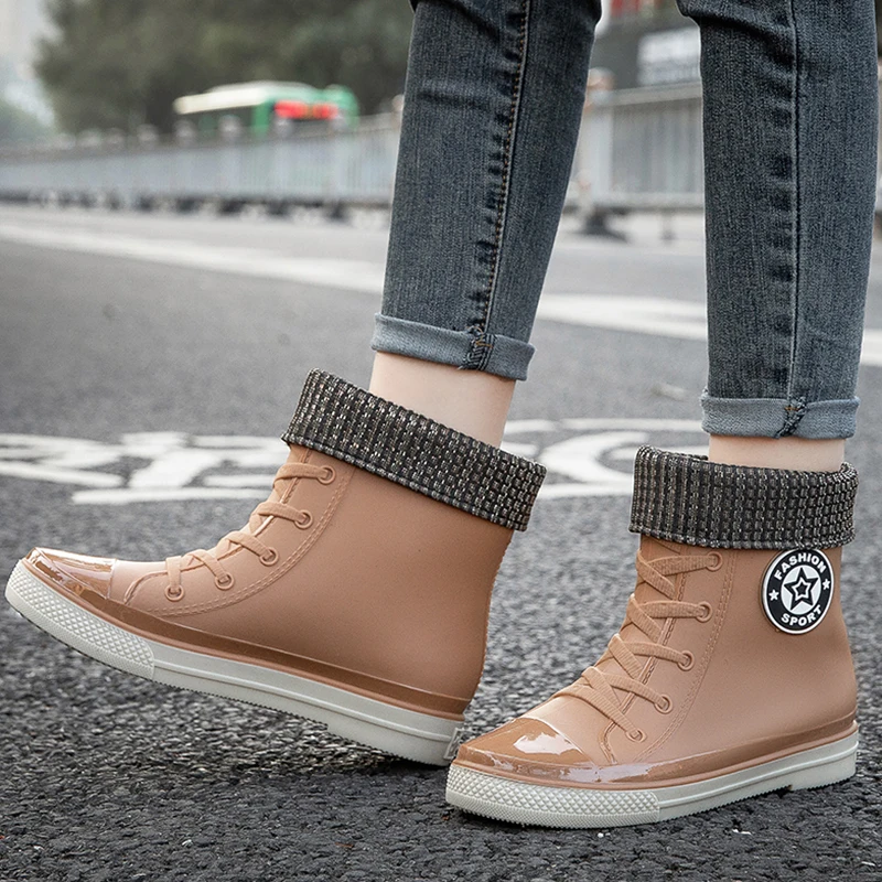 STRONGSHEN Women's Rubber Rain Boots Fashion Waterproof Female Colorful Rain Boots Garden Non Slip Plus Cotton Ankle Water Shoes