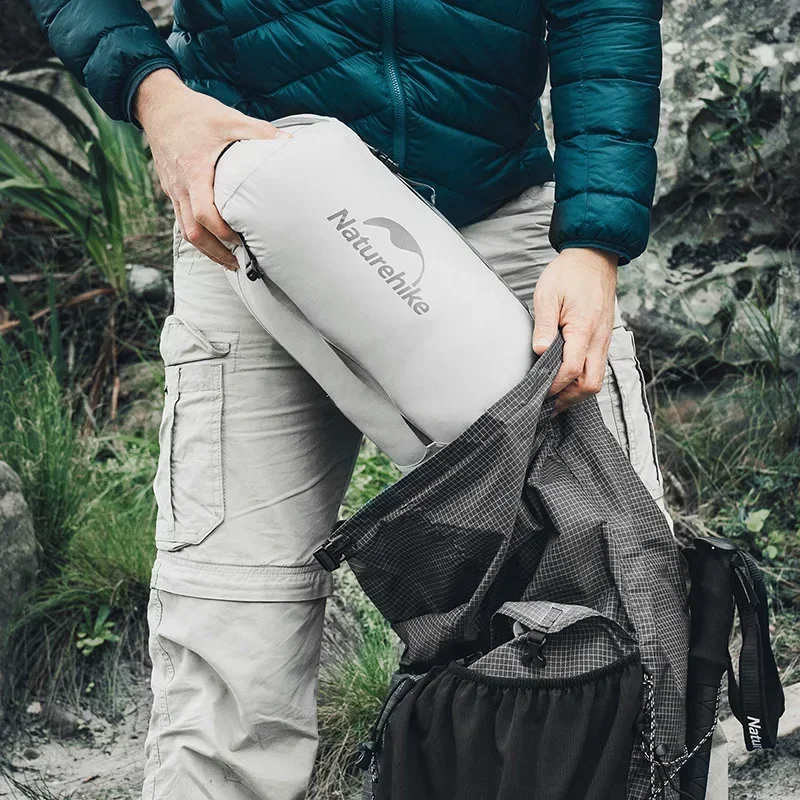 Спальный мешок Naturehike зимний легкий спальный на белом утином пуху сверхлегкий