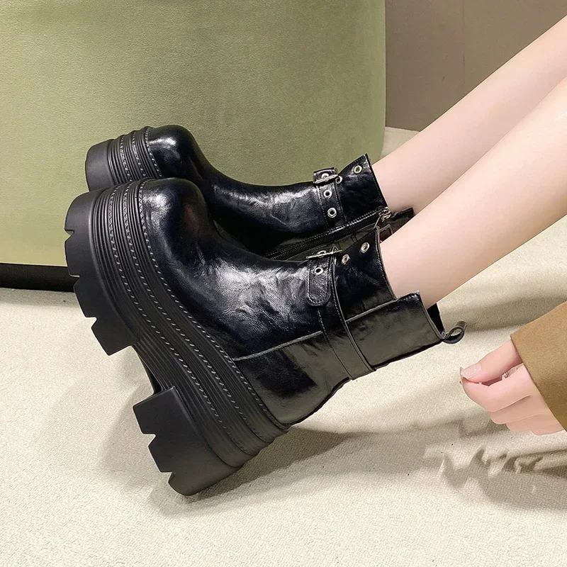 Женские кожаные полусапожки на высокой платформе 10 см зима-осень британская
