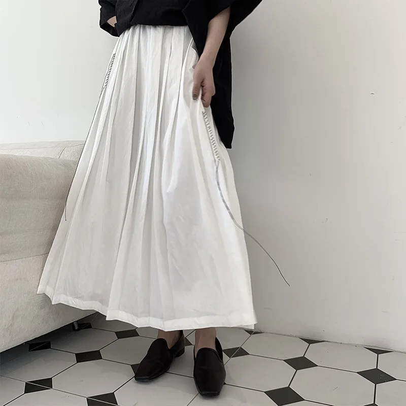 Large Size Women's White Loose Skirt 2022 Summer New Fashion Trendy Pleated A-Word Personality Threading Casual Half Skirt