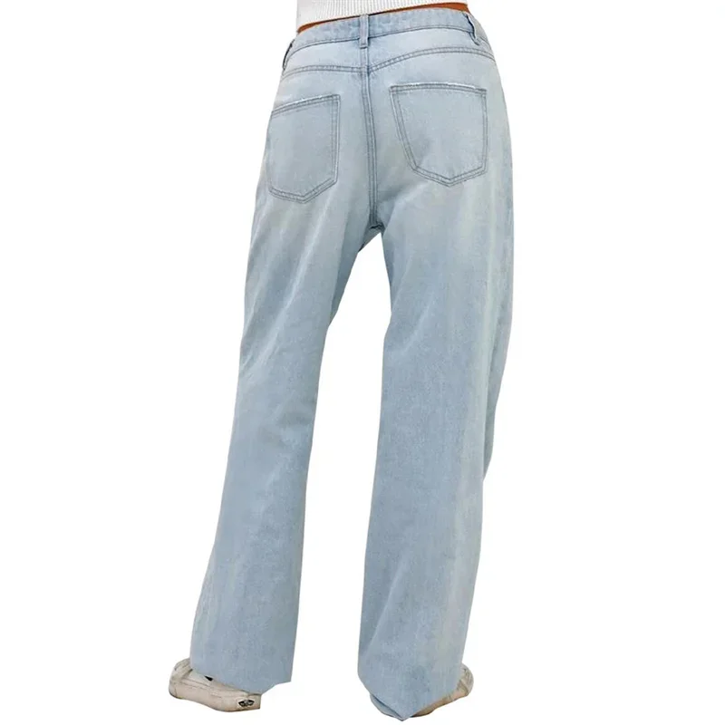 Рисунок 4 - Женские прямые джинсы с завышенной талией