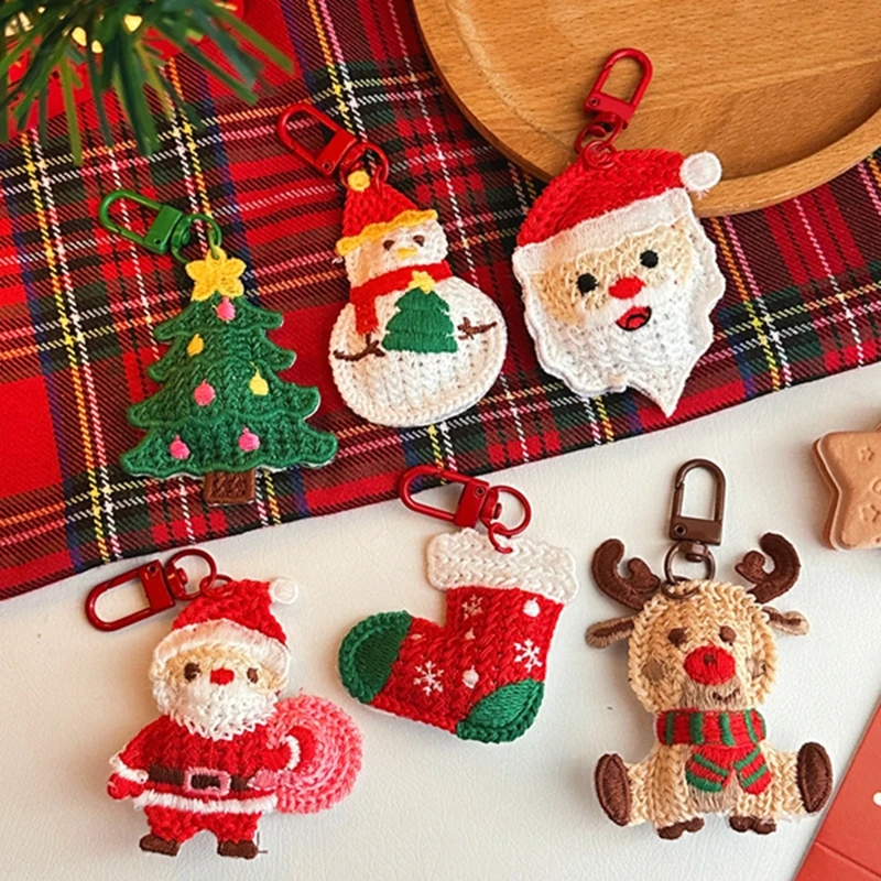 Knit Santa Keychain Cartoon Claus Key Fob Cute Xmas Tree Keyring for Christmas Decoration Phone Backpack Purse Gift Party Favors