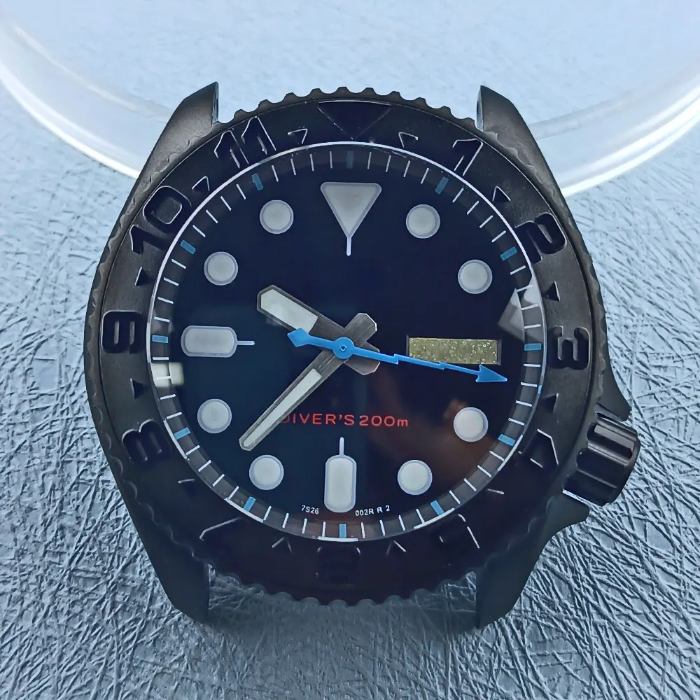 

Часы SKX 007 с выпуклым стеклом и матовым черным циферблатом, 41 мм