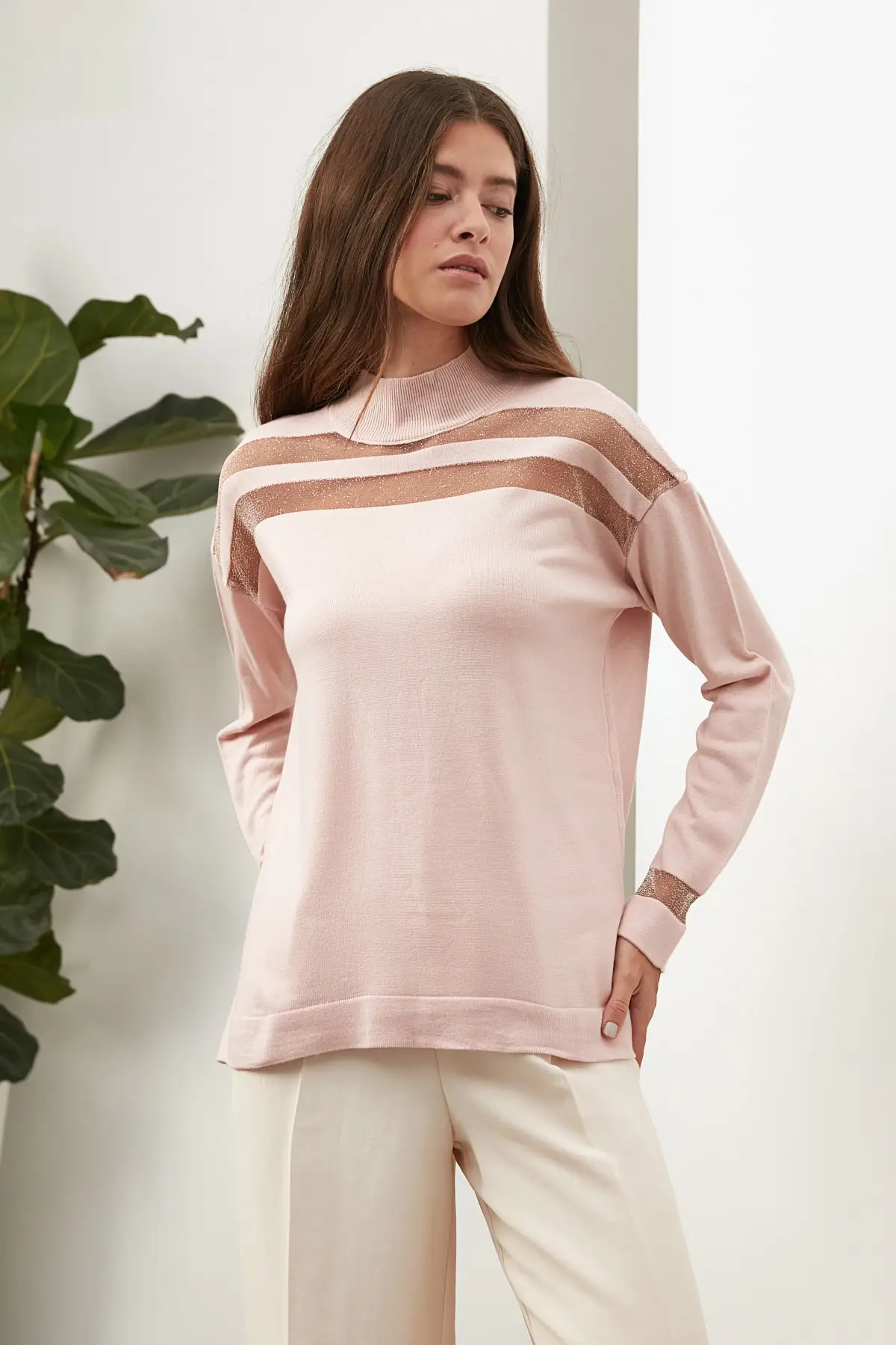 

Trendyol Tulle Detailed Knitwear Sweater TWOAW22KZ2868