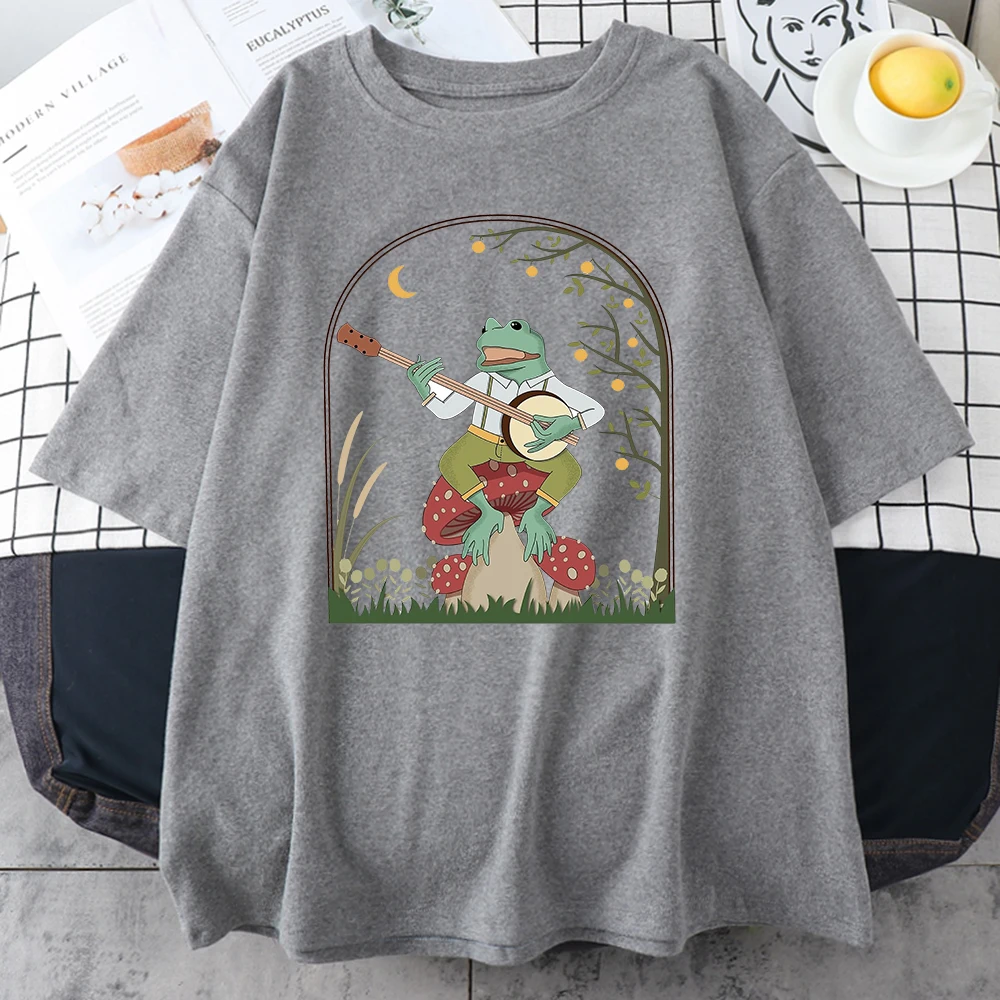 Cottagecore Эстетическая лягушка играющая банджо на грибе Милая винтажная Мужская