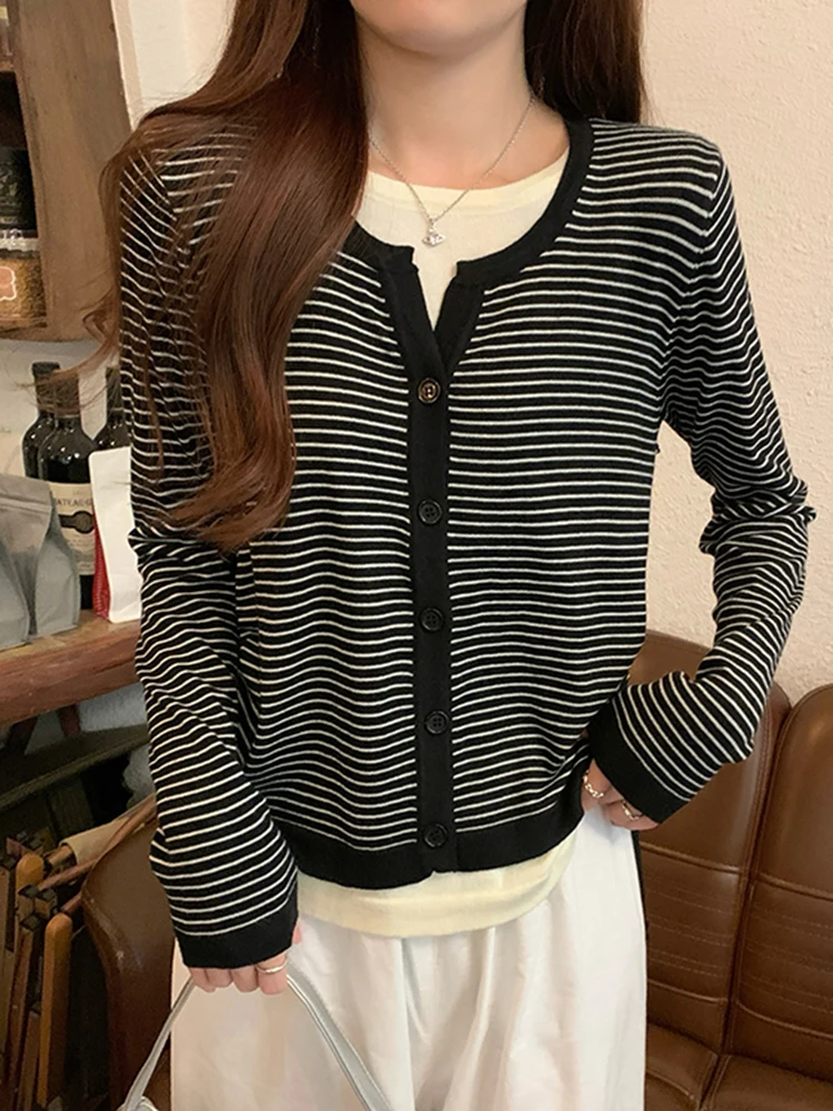 Корейский вязаный кардиган контрастного цвета из двух частей с длинными