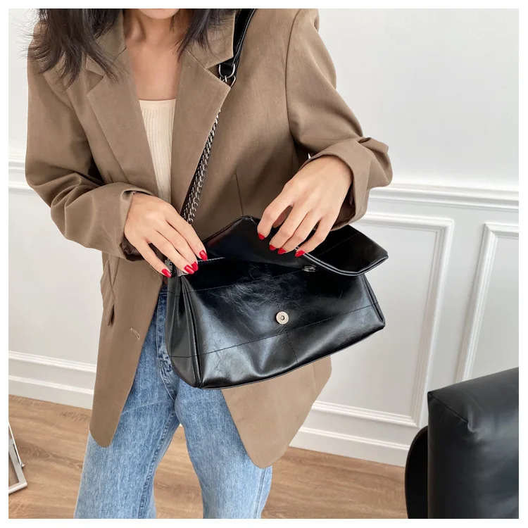 New Fashion Diamond Chain Bag Simple Shoulder Bag Messenger Bag Trend High Quality Large Capacity Handbag Women 2022