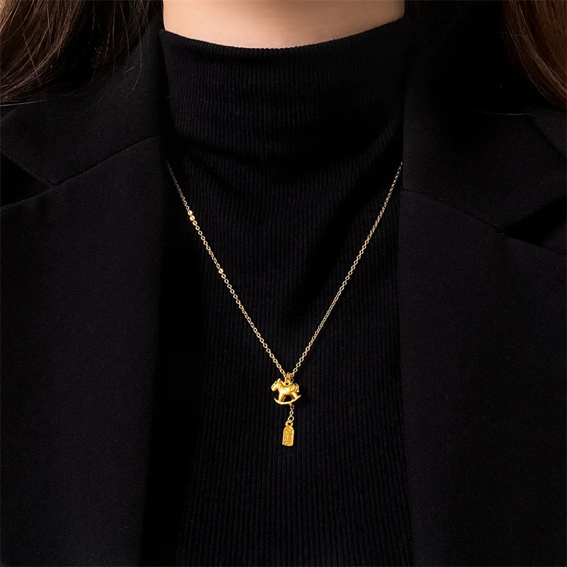 Фото Скидка! Золотое колье 18K с подвеской в виде лошади и чешуи дракона, цепочка на ключицу с кисточкой, ювелирный подарок для женщин, AU750 №2