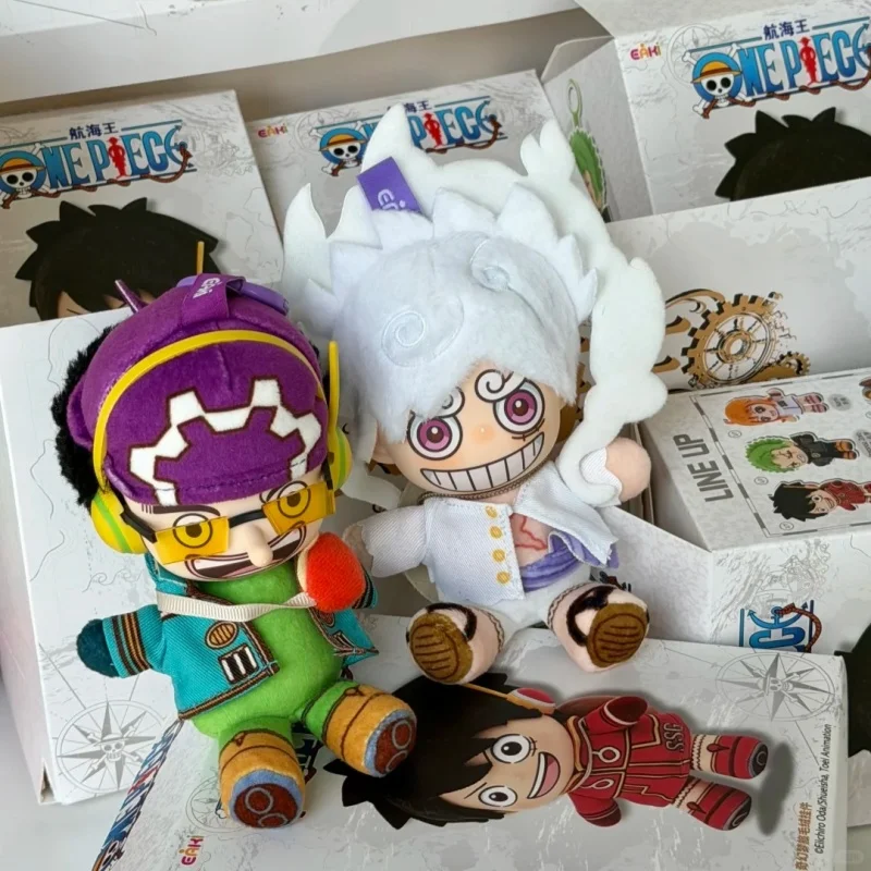 Фото Лицензионная плюшевая игрушка EAKI из серии One Piece в формате сюрприз-бокса: Луффи, Зоро, Нами и весь экипаж. Милый настольный декор, аниме-сувенир, подарок для фанатов аниме, игрушка для хобби. №4
