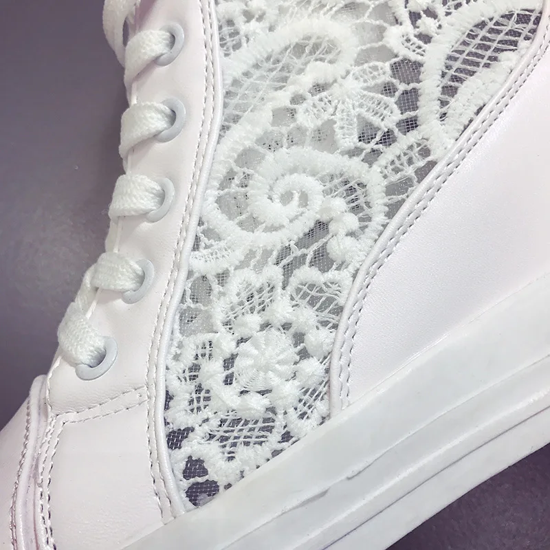 Women Wedge Platform Sneakers Rubber Brogue Leather High heels Lace Up Shoes Pointed Toe Height Increasing Creepers White Silver