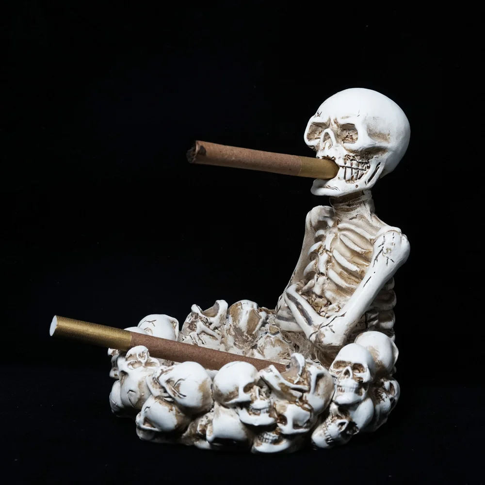 

Creative Skeleton Skull ashtray Resin Cigar Cigarette Ash Tray Holder Halloween Decoration Tabletop Bar Decor Keys Holder