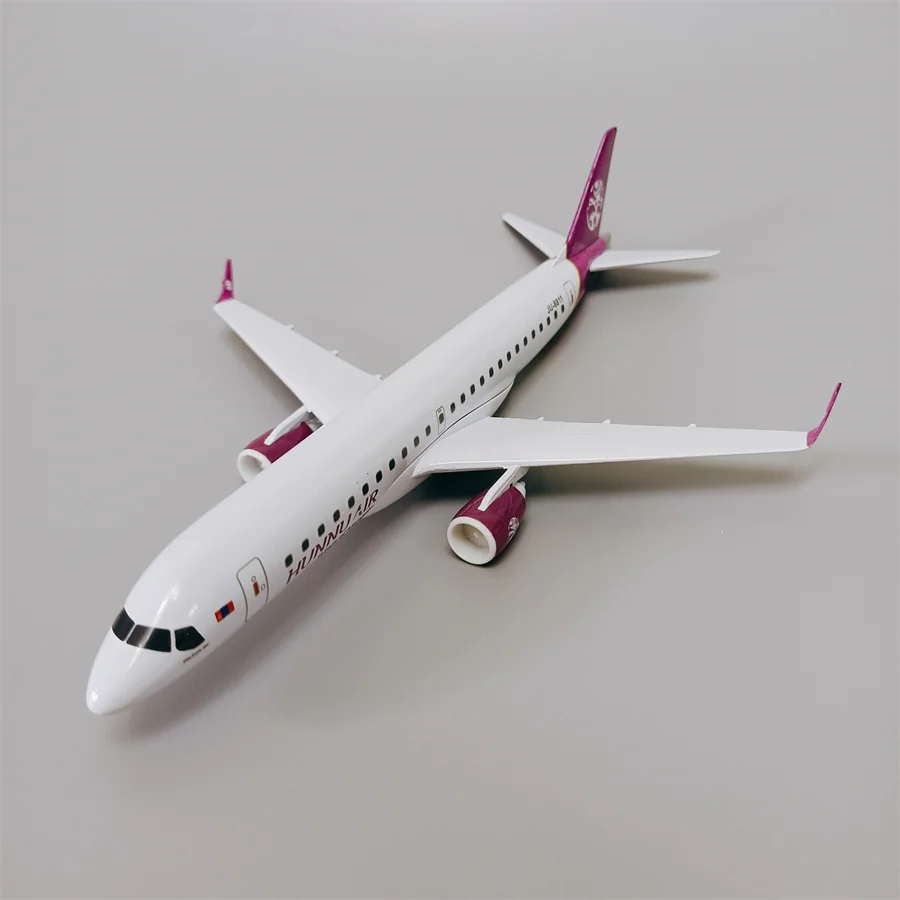 

20CM Alloy Metal Air Mongolian Hunnu Air Embraer E-190 E190 Airlines Airplane Model Diecast Air Plane Model Aircraft Kids Gifts