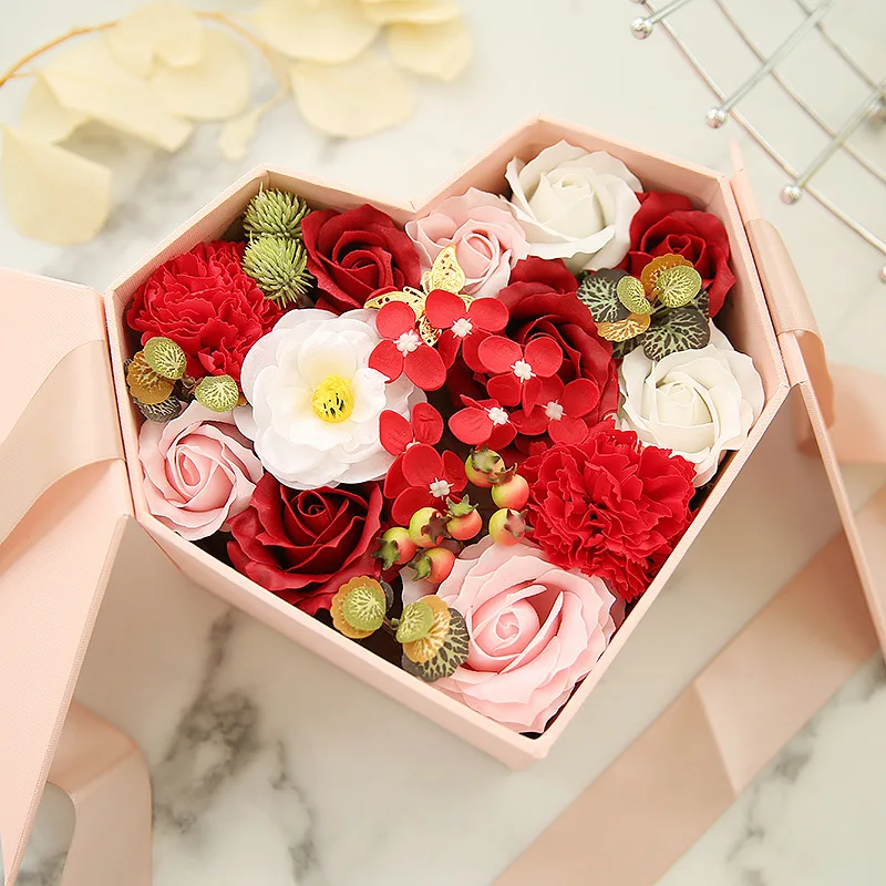 

Heart-shaped Love Rose Soap Flower Gift Box Valentine's Day Birthday Gift for Friend Lover Teacher Fake Artificial Flower bags