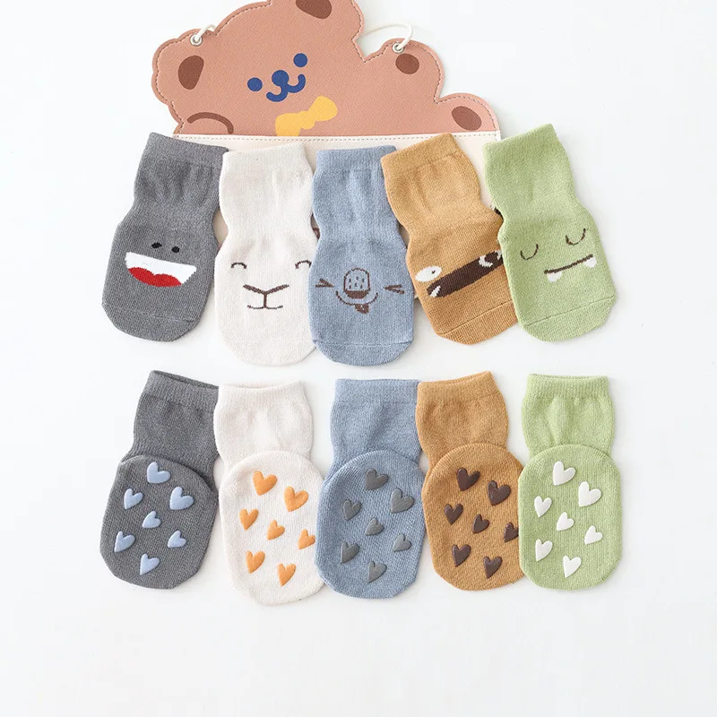 

Lawadka/весенне-осенние детские носки для новорожденных 0-5 лет, хлопковые нескользящие носки-тапочки для маленьких мальчиков и девочек, аксесс...