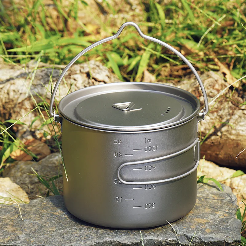 Outdoor Pure Titanium Hanging Pot with Folding Long Handle Single Camping Instant Noodles1600ML