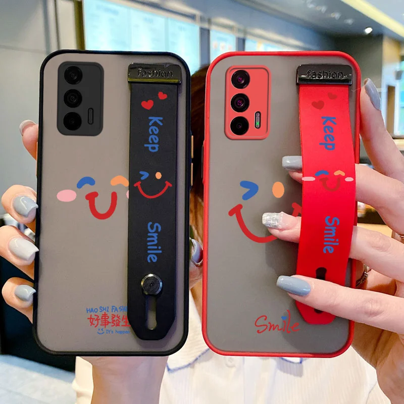 

Wrist Strap Case for Realme GT 5G GT Neo Neo2 GT2 GT Master Q5 Q3 Pro Carnival X7 Max Colorful Little Smile Holder Case simple