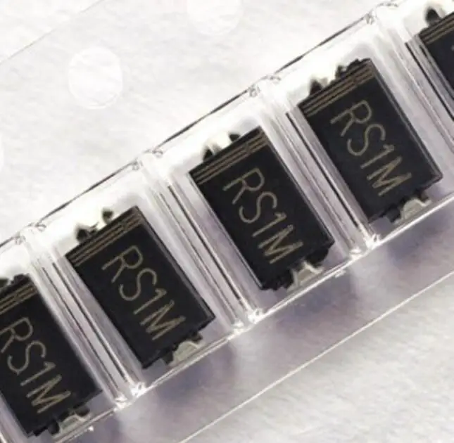 100шт 1N5819 1N4007 SS14 SS12 SS16 SS24 SS34 SS36 SS56 SS110 SS210 SS310 M1 M4 M7 SS54 SS26 RS1M US1M ES1J ES1D RS2M ES1M RS1J