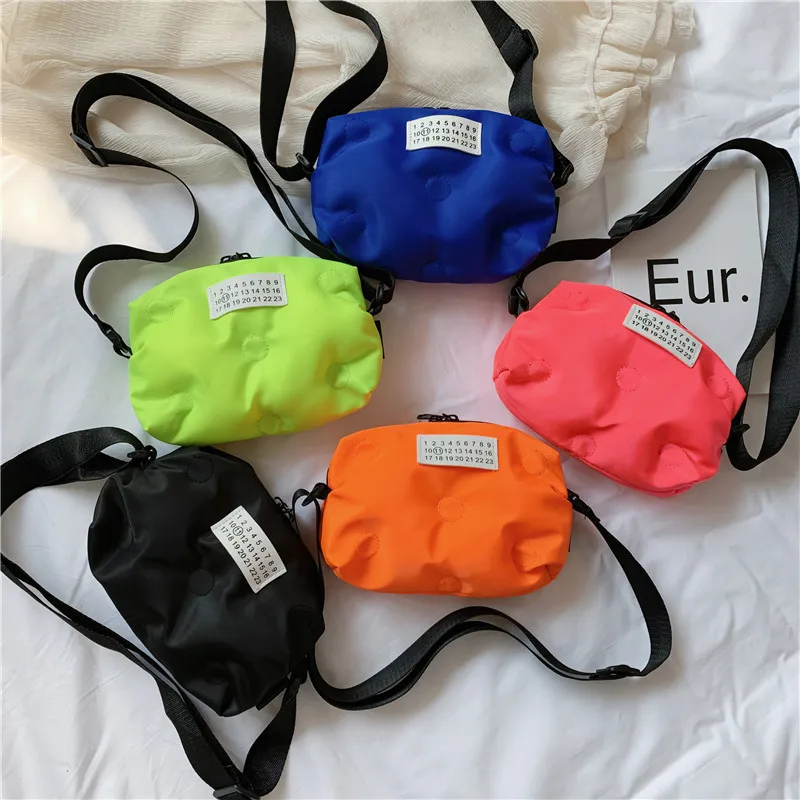 

Maison Margiela Boys Girls Crossbody Shoulder Bag Children's Fluorescent Cute Novelty Mini Accessory Coin Purse Gifts Toy Funny