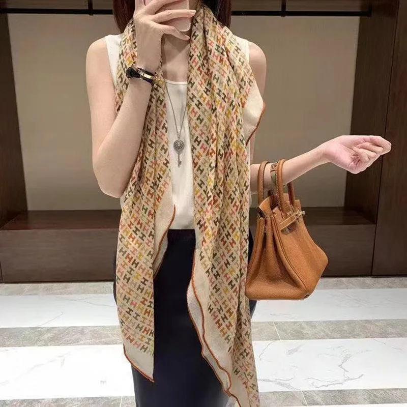 

h Letter Silk Cashmere Wool Scarf Luxury Designer Square Mulberry Shawls and Wraps 135CMX135CM Herm Roller Edge Stole Cape