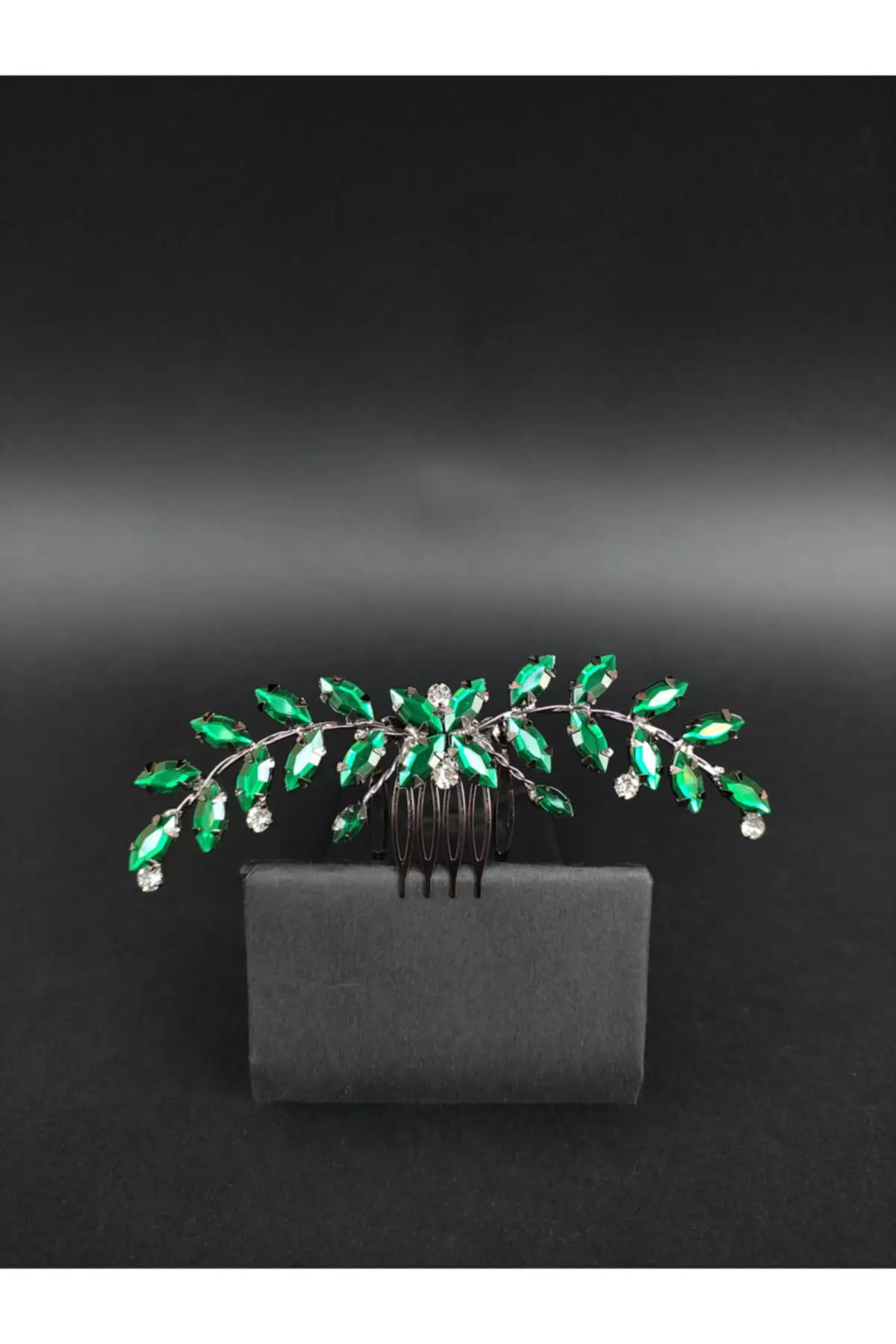 

Bridal Accessories Green Crystal Stone Scalloped Leaf Bridal Hair Clip Wedding Handmade For Bride And Bridesmaids