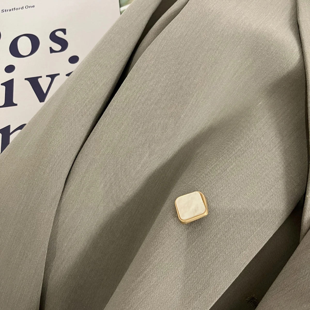 Blazer for Women Spring and Autumn 2023 New Gray-green Blazer Women's Spring Temperament Casual Cropped Blazer