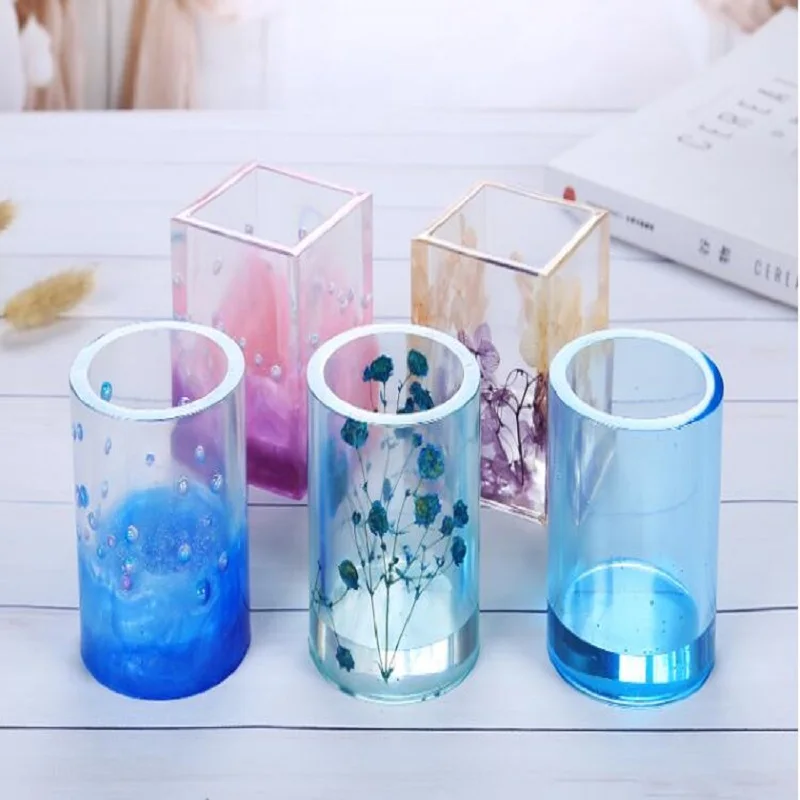 Эбокситовая смола кристалл. Молды кристаллы для эпоксидной смолы. Смола эпоксидная epoxy resin. Электронная смола. Кристальная пирамида 8-9 лет.