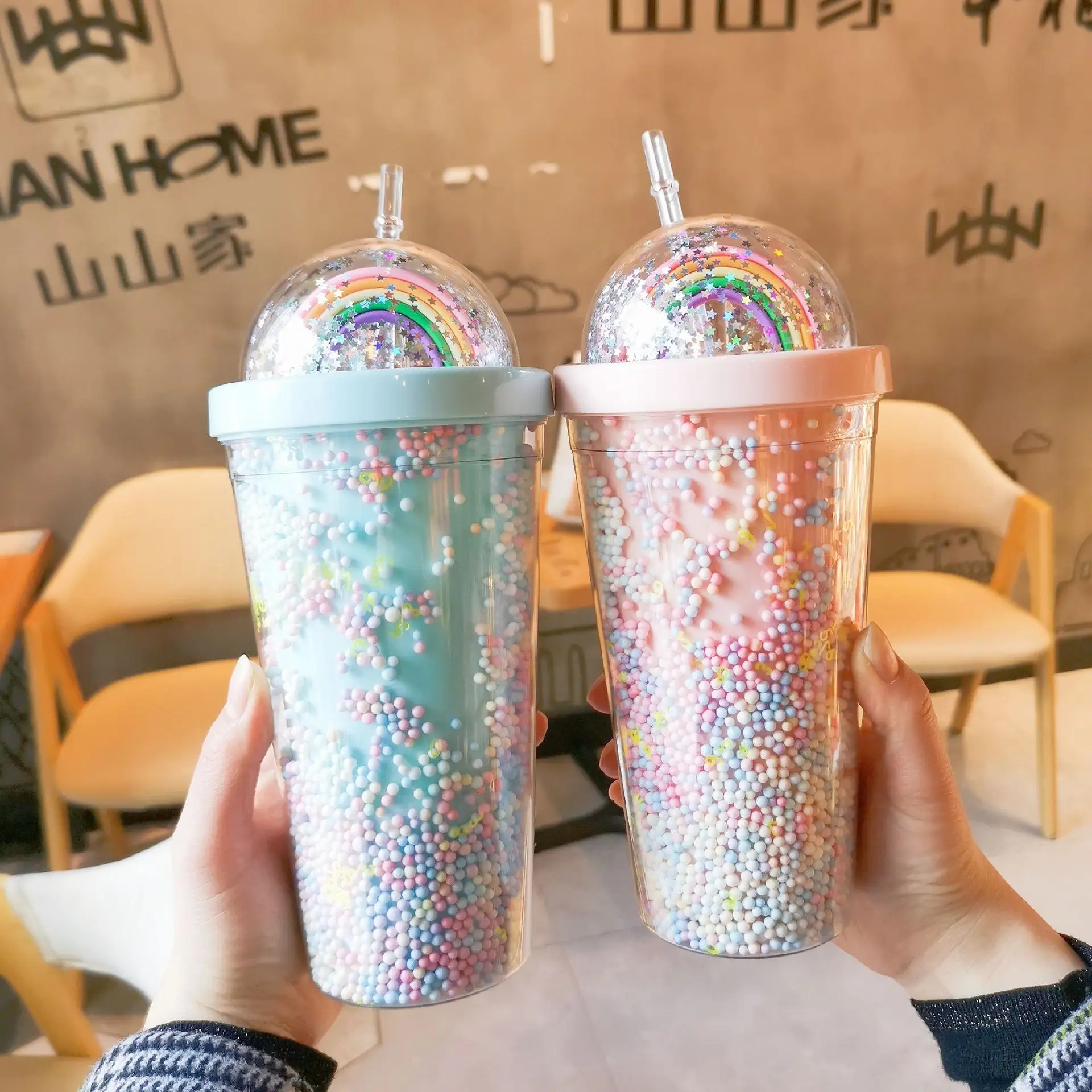 

550ml Creative Fashion Rainbow Plastic Water Bottles For Girls Large Capacity Ladies Straw Cup Double Layer Color Bead Drink Cup