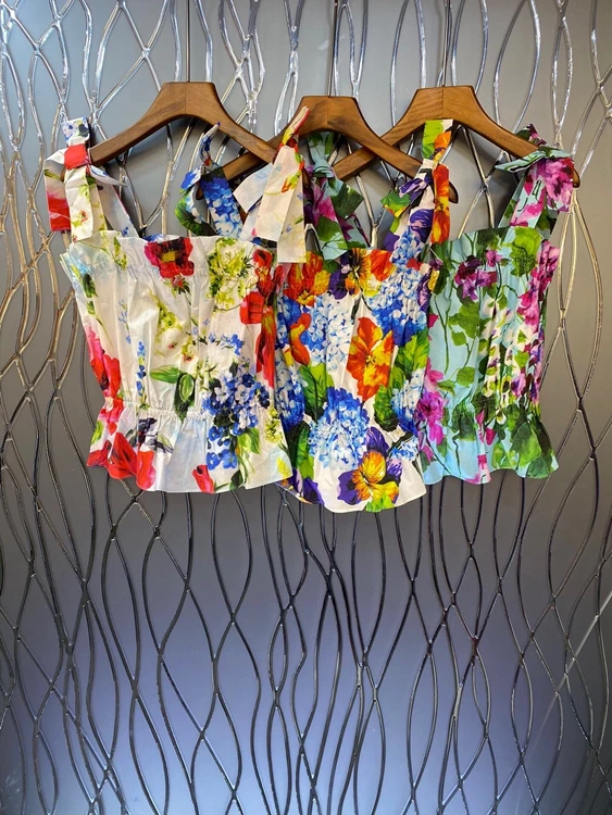 

2022 new women Fashion Sleeveless Square Leader Shoulder Knotted Decorative Print Colorblock Waist Top 420
