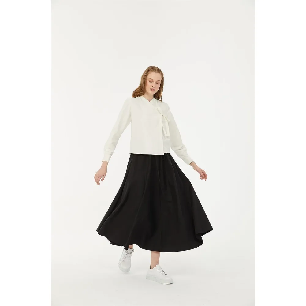 

Круглая черная юбка Dorlie Gabardine
