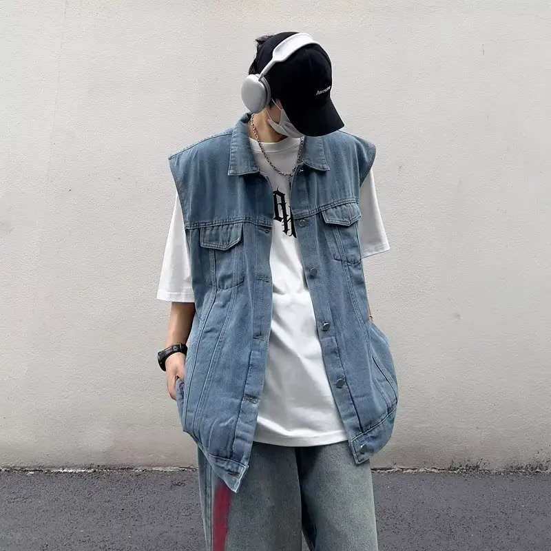 Джинсовый жилет мужской с потертостями модная мотоциклетная ковбойская куртка