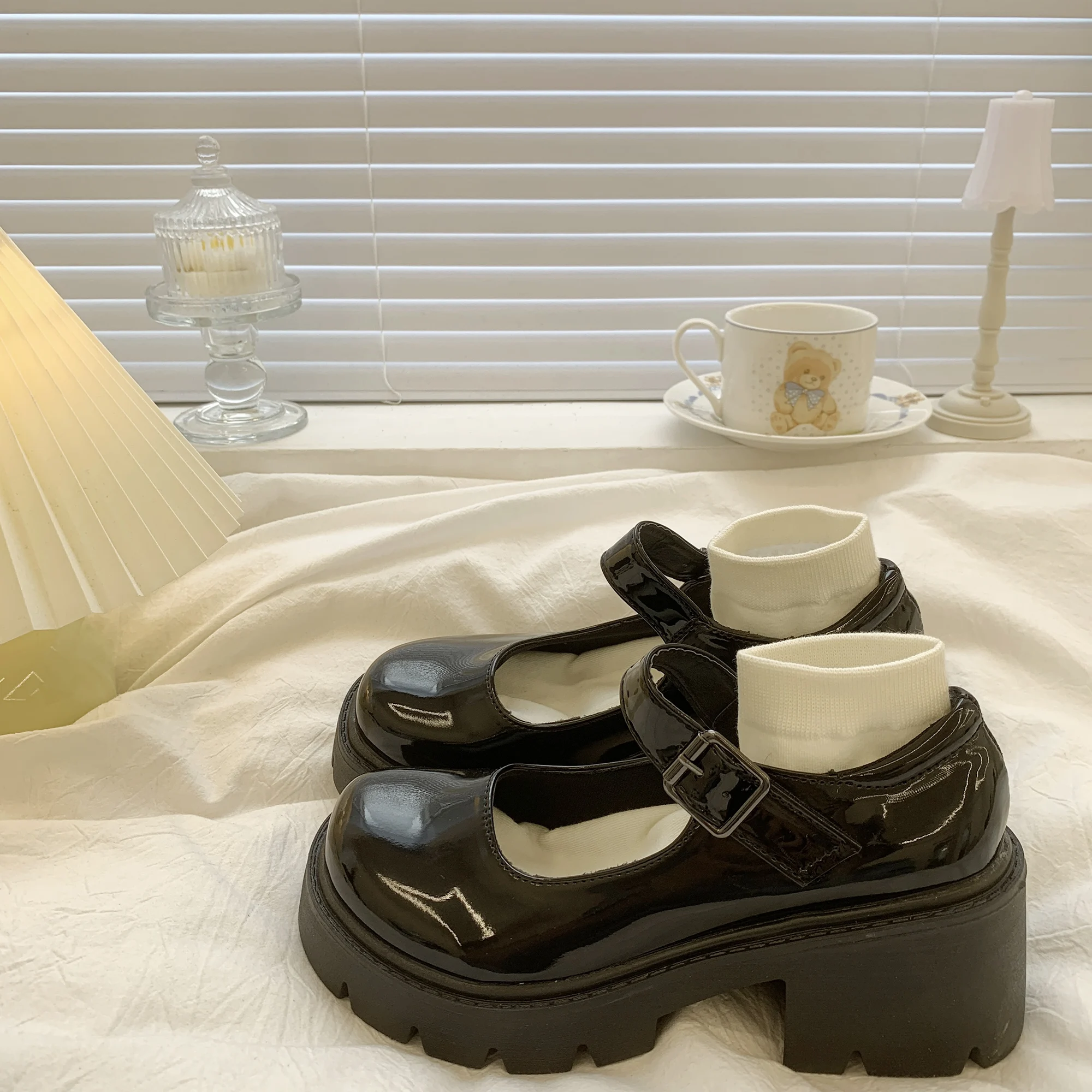 

Туфли-оксфорды женские с круглым носком, модные повседневные кроссовки на платформе, криперы в британском стиле, кожаные, ретро, лето