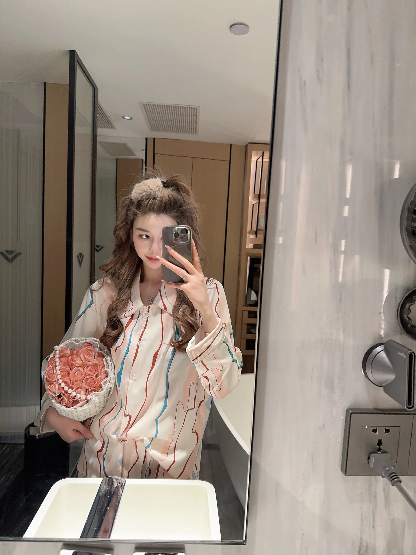 Korean Style Advanced Sexy Ice Silk Pajamas Women's Loose Drooping Ice Silk Home Wear Long Sleeve Sleepwear Women