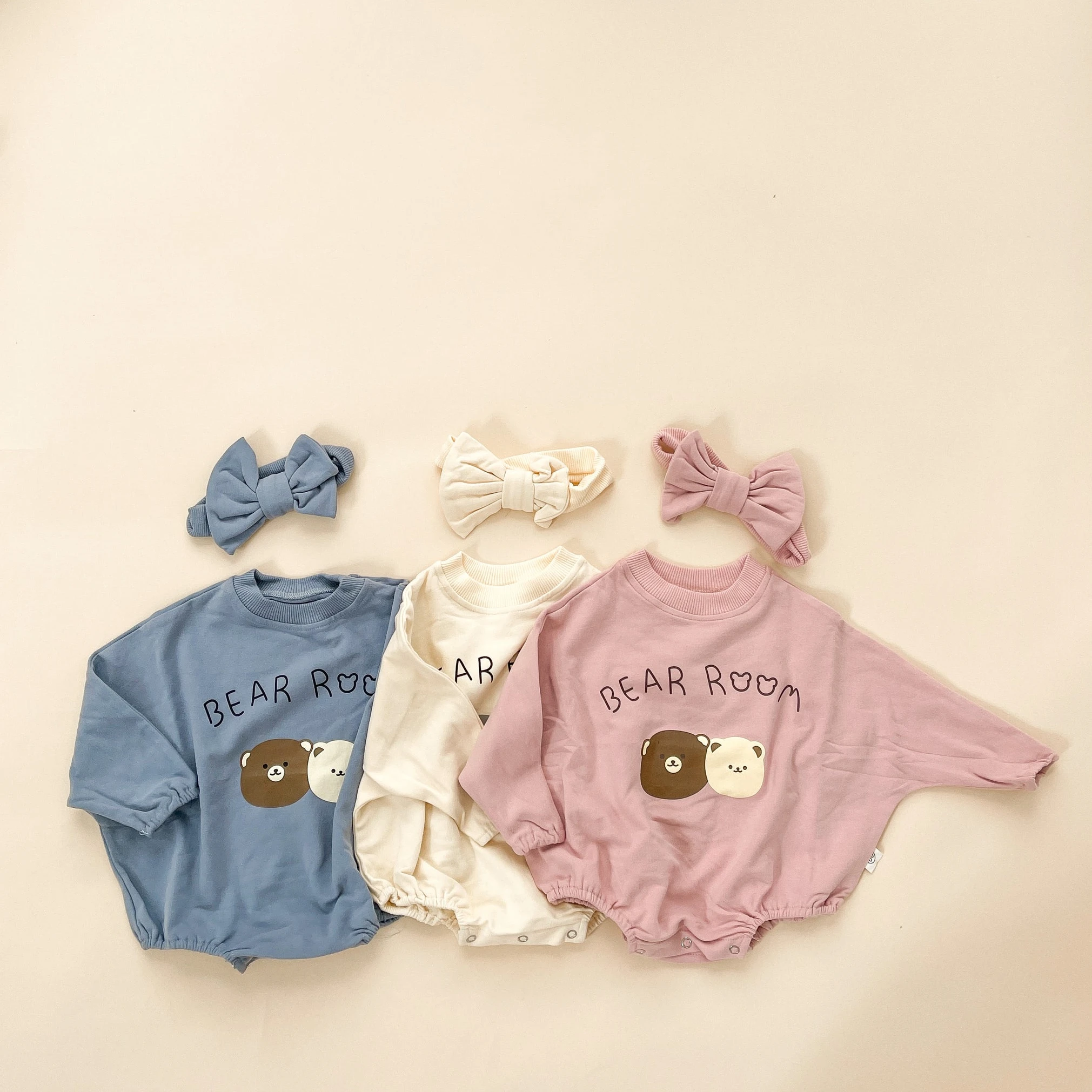 

Newborn Baby Clothes Baby Romper Spring 2022 Baby Girl One-piece Clothes Cute Loose Sleeve Boy Romper Onesies With Bow Hair Band