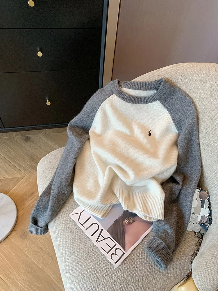 Бренд распродажи светло-серый свитер с вышивкой женский осенне-зимний