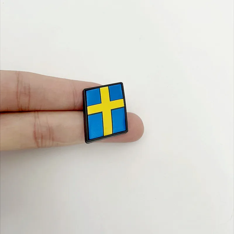 3D Metal AWD Sweden Flag Crown Logo Rear Trunk Emblem Badge Sticker Decals For Volvo V40 V60 C30 S60 S80 S90 XC90 XC60 XC40 (art.: 3920cf3802aba) - 3920cf3802aba