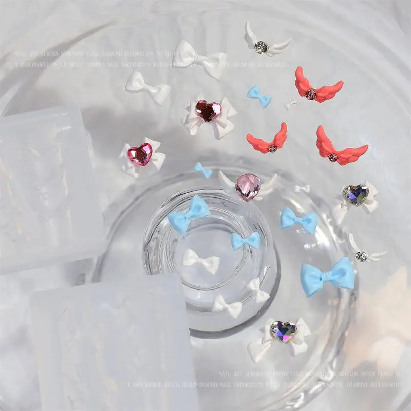

Nail Tools Weight 16.5g Diy Design Persistent Nature Multiple Types High Quality Material Nail Products Nail Mold White Reuse