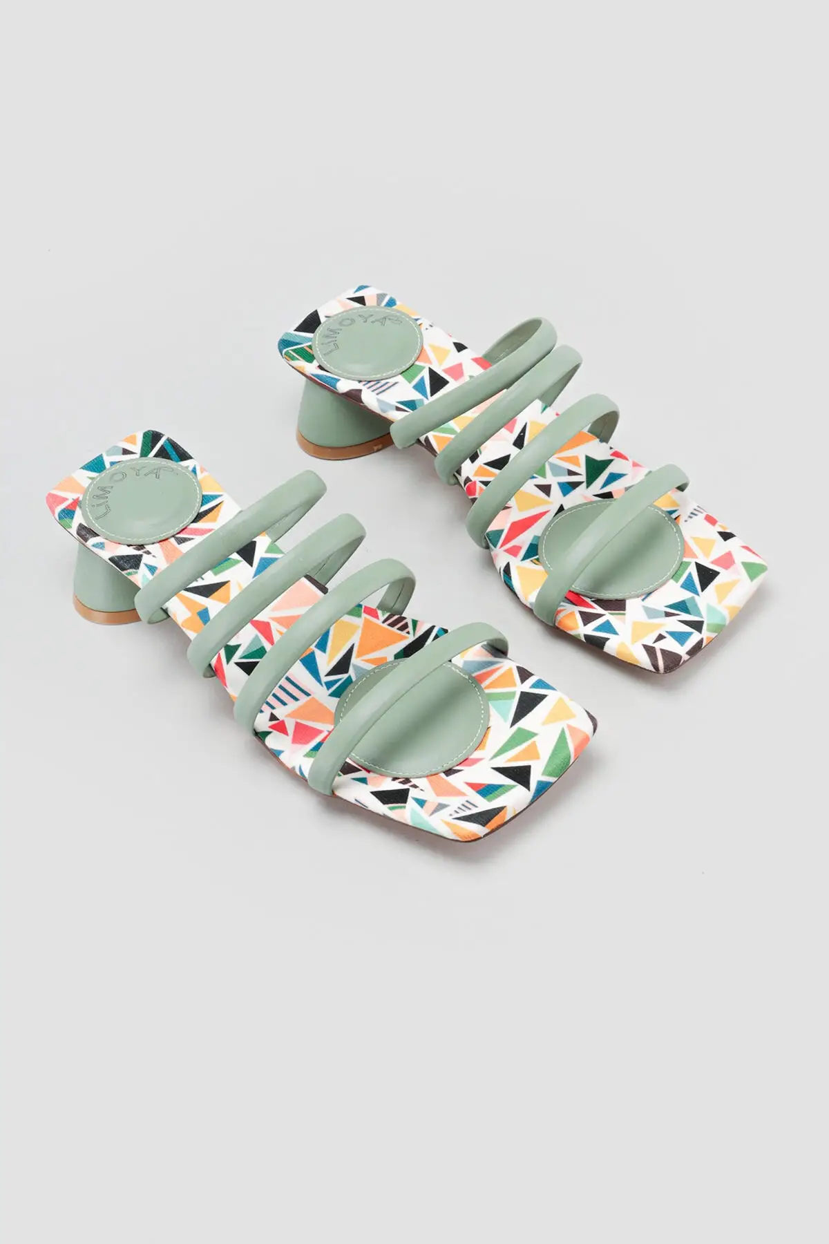 

Women's Green Square Toe Thin Hard Hat Detailed Slippers